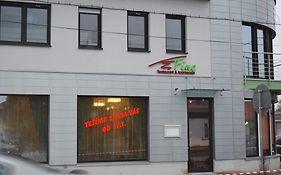 Fine Restaurant & Apartments